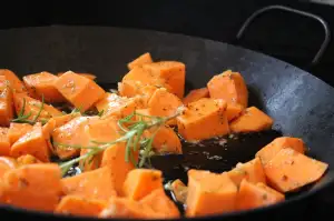 Roubování Rajčat Na Brambory